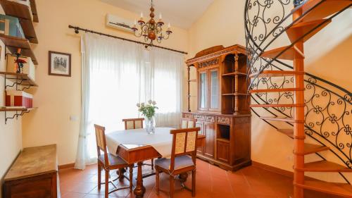 Létesítmények, PRESTIGE APARTMENT NEAR THE CENTRE - with Balcony, Wi-Fi in Pistoia
