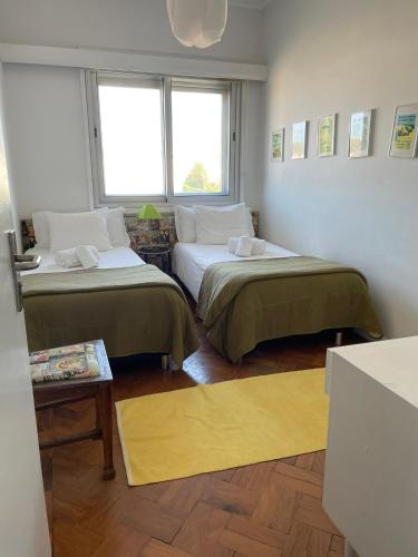 Deluxe Apartment image 2