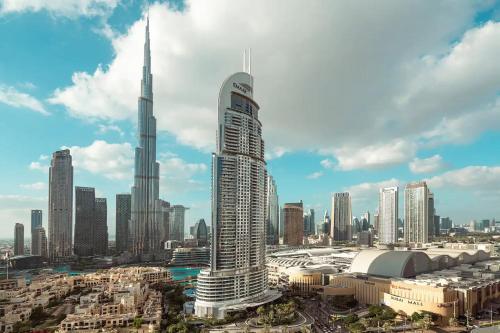 Luxury At The Top- Iconic Burj Views-Dubai Mall Access 2BR by Maxx Value Homes, Dubaj (zdjęcie 10)