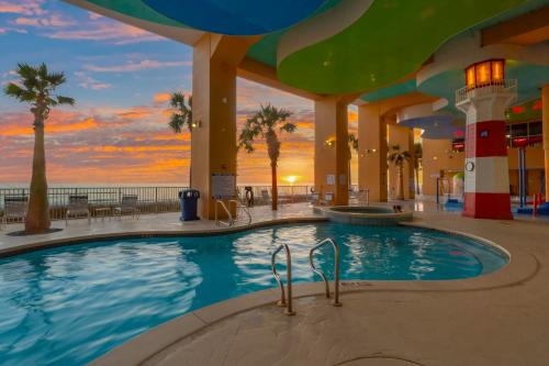 Splash Beach Resort by Panhandle Getaways - image 2