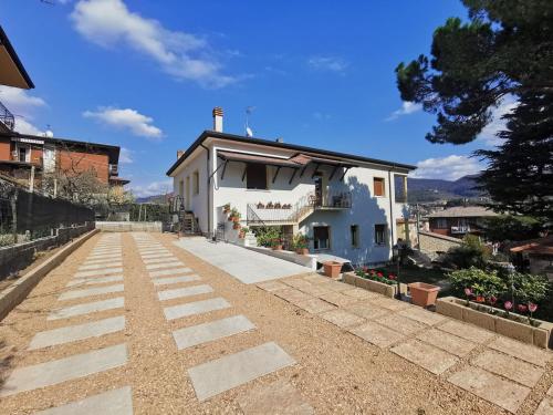 Stanza in villa Marirosa, Negrar (fotografie 11)