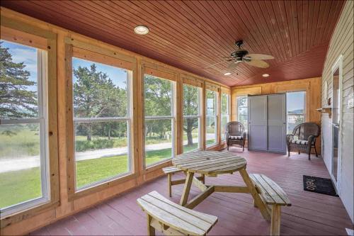 4K Ranch - 10 acre property & home near Hermann 4K Ranch - 10 acre property & home near Hermann