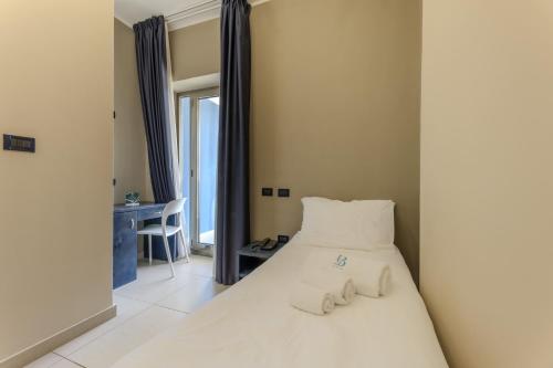 1 twin bed