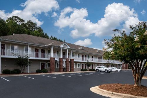 Affordable Suites Wilson - image 6