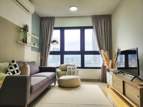 Family Suite M Vertica Sunway Velocity Ikea KL MRT