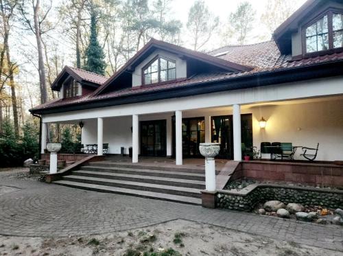 Willa Wiekowa Sosna