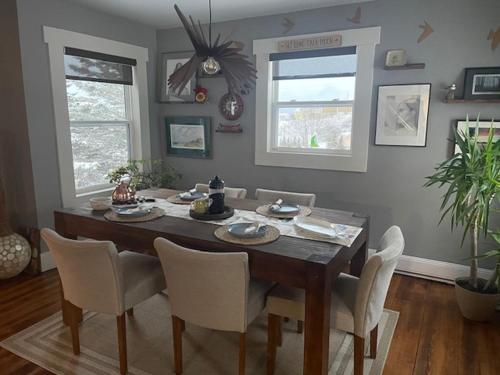 Iekārtas, Route3BnB in Lower Woods Harbour (NS)