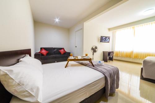 บริการและสิ่งอำนวยความสะดวก, Villa Santa in ชิคลาโย