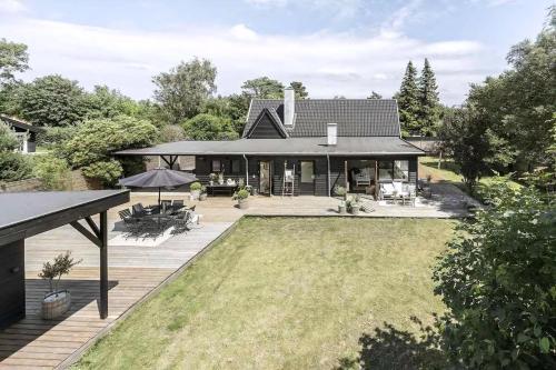  Unique And Luxurious Summer House In Tisvildeleje in Tisvildeleje