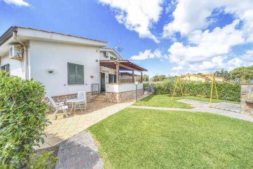 2 bedrooms, 5 beds