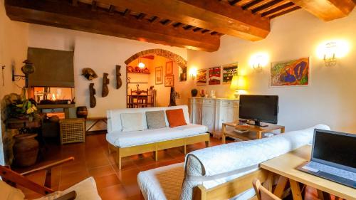 Létesítmények, TUSCAN RUSTIC HOUSE - with Garden, Wi-Fi in Cireglio