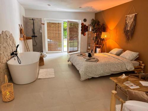 Coco Suite chambre d'hôte Donceel