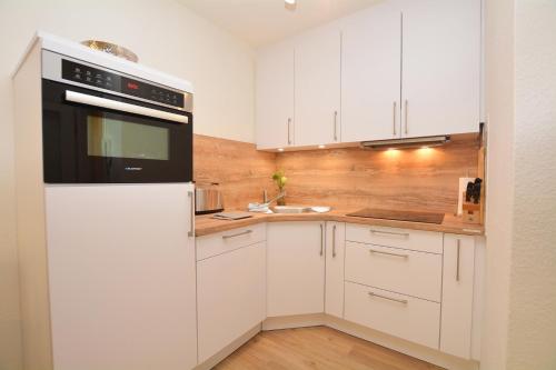 Kitchen, Watthof Wohnung 12 in Westerdeichstrich