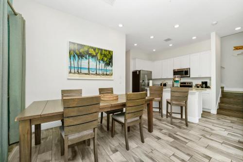 Kitchen, Margaritaville Cottages Orlando by Rentyl in Disney - Maingate West