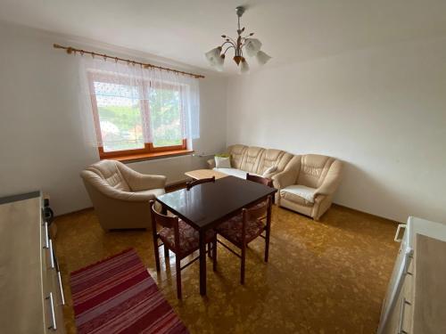 LEMADIN - Apartmán Maroš (LEMADIN - Apartman Maros) in ปลอสติน