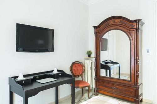 B&B Calamatta - image 8