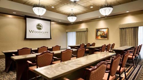 Woodcliff Hotel and Spa - image 43