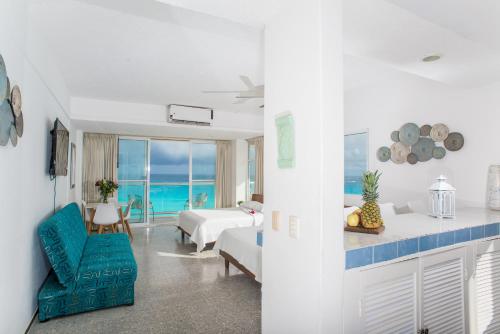 Amazing OceanViews Beachfrt Condo Walk to Eat, Drink, Play, Cancún (Foto 10)