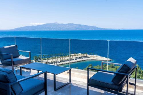 Beachfront luxury Penthouse