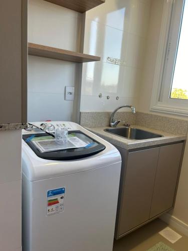 Apartamento Novo finamente mobiliado em Não-Me-Toque (Apartamento Novo finamente mobiliado em Nao-Me-Toque) in Nao-Me-Toque