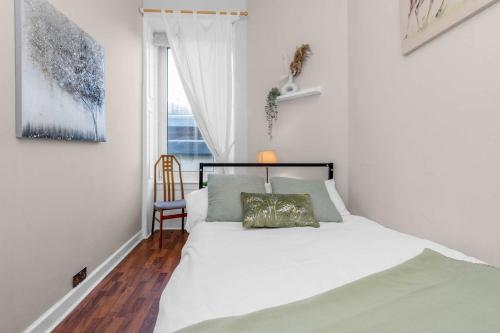 Free Parking - City Centre - The McCarty, Edinburgh (photo 6)