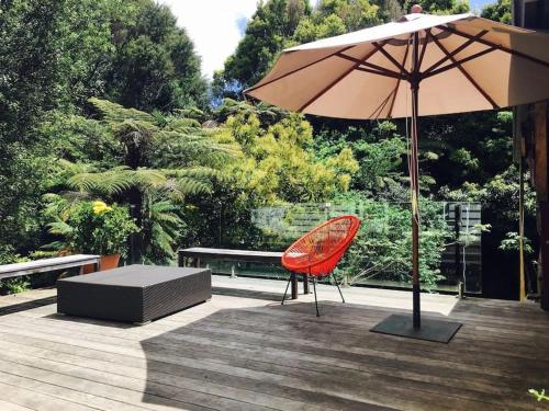 Entire Bungalow Lower Level, Auckland