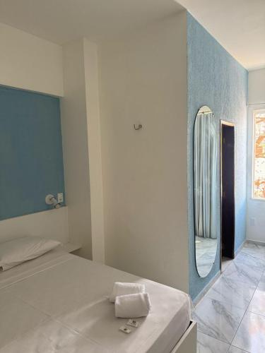 Double Room image 3