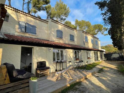 Oprema, La Solane - Grande maison sous les pins in Six Fours Les Plages City Center