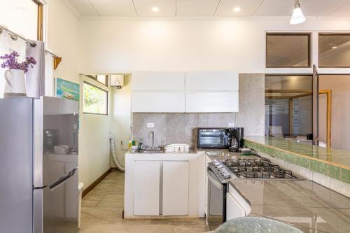 One-Bedroom Premium Apartment with Ocean View image 10