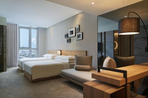 فور بوينتس باي شيراتون لينكو (Four Points by Sheraton Linkou) in Linkou District