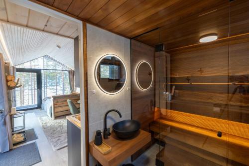Fürdőszoba, Hossaville Luxe Lake Cabin in Suomussalmi