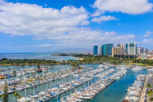 Ilikai Tower 1841 Yacht Harbor View 1BR - image 23