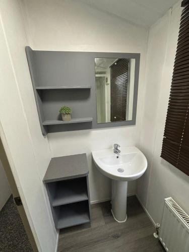 Island staycations holiday home in Eastchurch