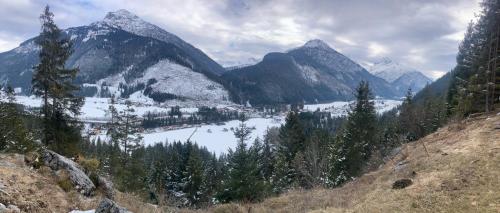 Kilátás, Gasthof Sonne Haselgehr in Häselgehr