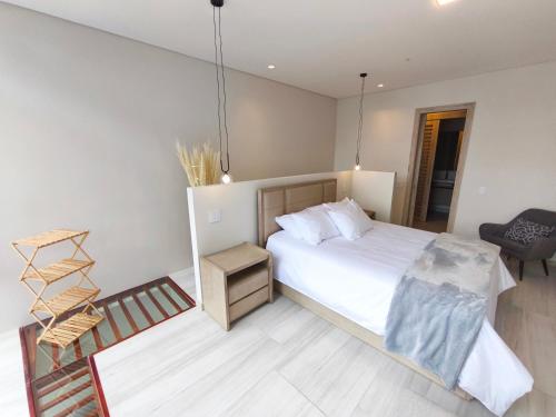 Loft image 9