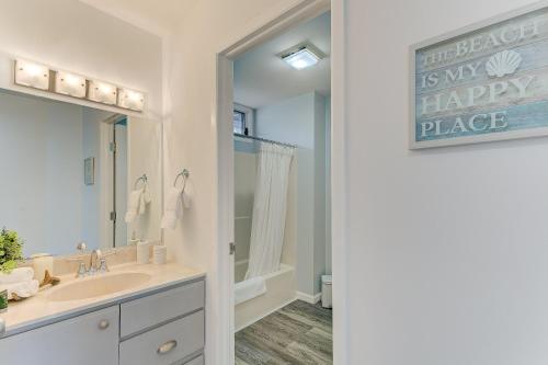 Gorgeous Chic Beach Front Condo 2775 - image 14