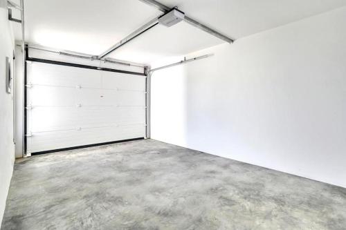 FourVillas with Private Magnesium Pool 3 min to the Beach & Dive Rinse Tank FourVillas with Private Magnesium Pool 3 min to the Beach & Dive Rinse Tank