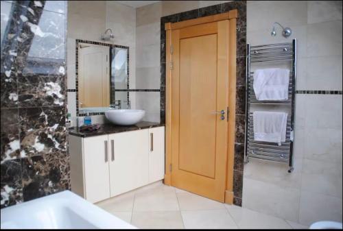 Tranquil Haven Mansion in Castlerea