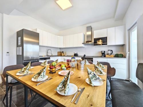 Designer Loft für bis zu 15, Whirlpool, Infrarotsauna, Billard, Pokertisch, 2 Bäder, Nürnberg (Foto 8)