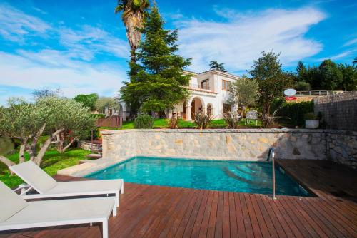 Villa Montjuic Girona - Accommodation