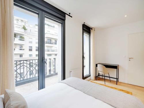Splendid Duplex with terraces 4BD/7P - Levallois - image 4