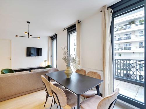 Splendid Duplex with terraces 4BD/7P - Levallois - image 8