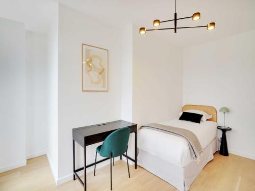 Splendid Duplex with terraces 4BD/7P - Levallois - image 7