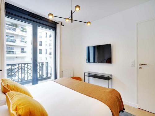 Splendid Duplex with terraces 4BD/7P - Levallois - image 6