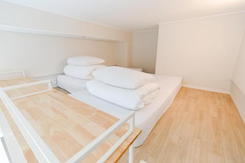 Blue Ocean Hotel 3 Room Type - Deluxe Triple Room