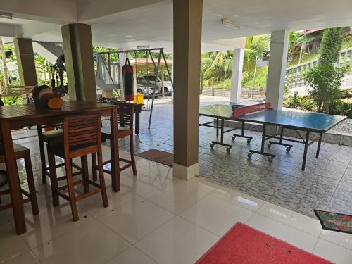 Three-Bedroom Chalet image 6