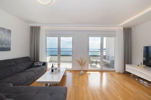 Apartments with parking space Makarska - 23931 - image 5