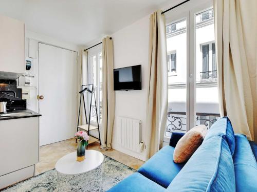 Super Studio - Place de la Bastille - image 8