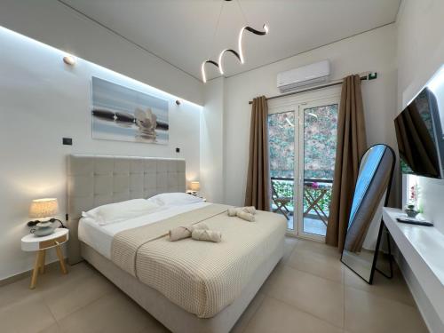 'Η Ωραια των Αθηνων' A Lux & Cozy Apt in Athens