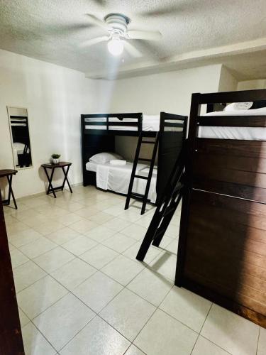 Cozy apartment, close to the beach, Cancún